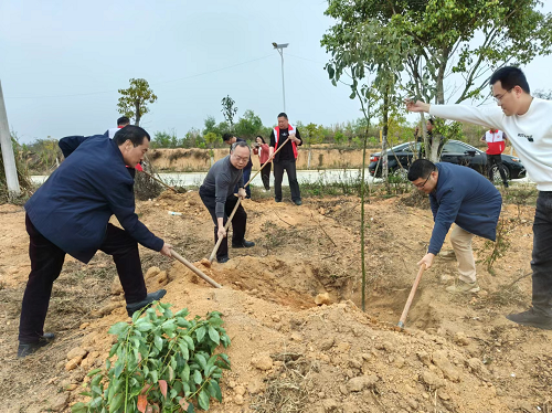 1ebcc8206ca091773ff76dbfb5644790.png 葵潭植樹2.png