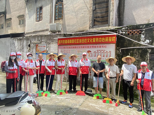 揭陽農(nóng)墾到河南路社區(qū)開展助力“兩清”攻堅行動2.png